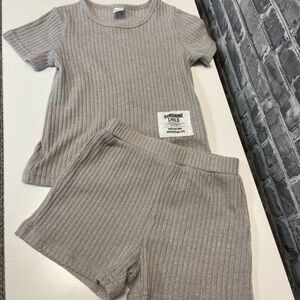 Boys shorts matching set